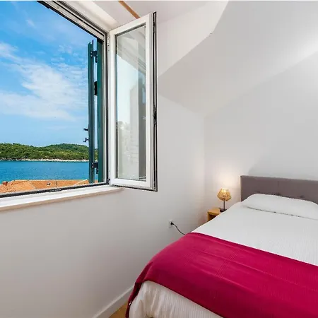 Mit Einem Schlafzimmer * Štikovica